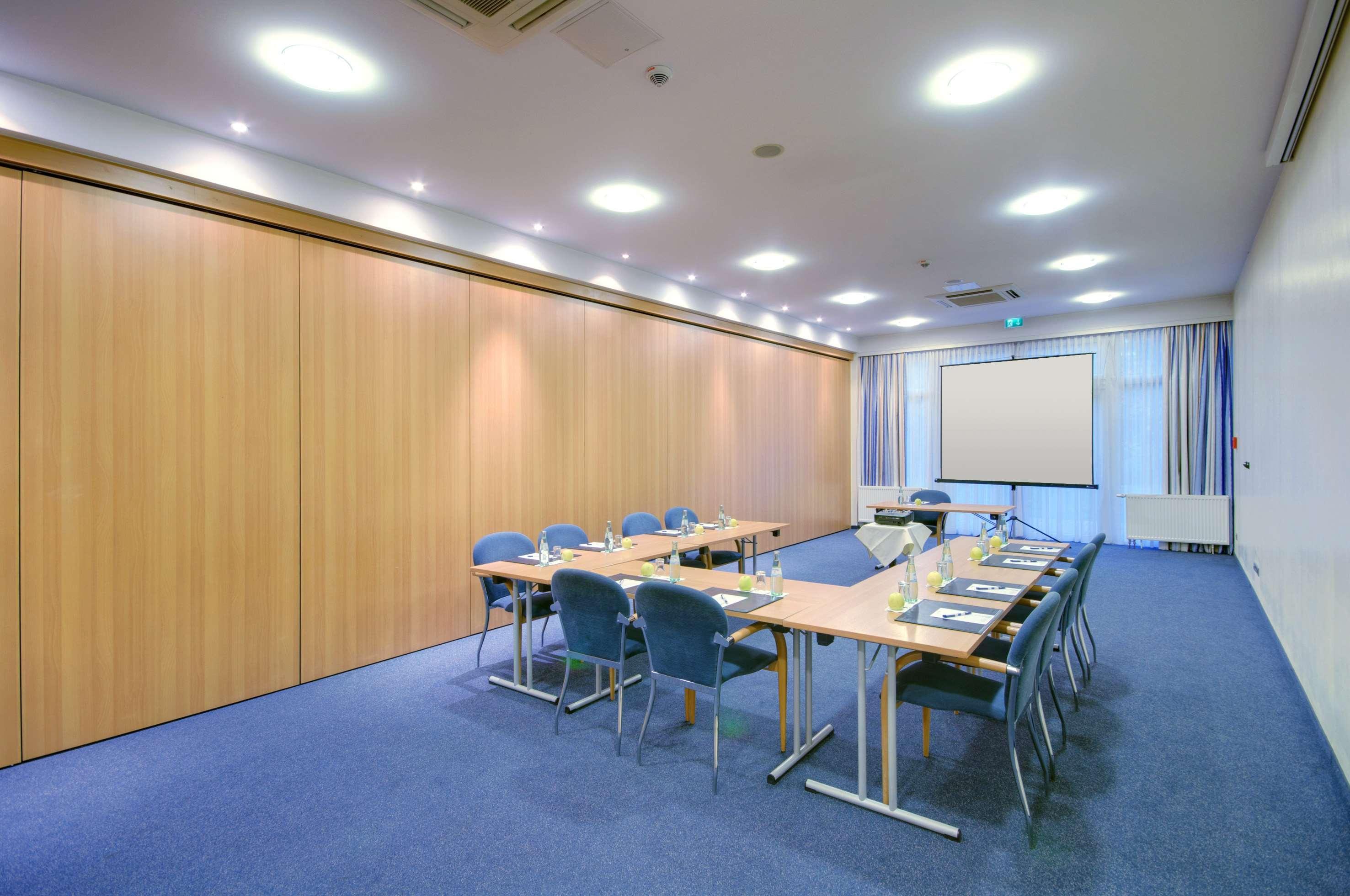 Hotel Oberhausen Neue Mitte Affiliated By Melia Exterior photo