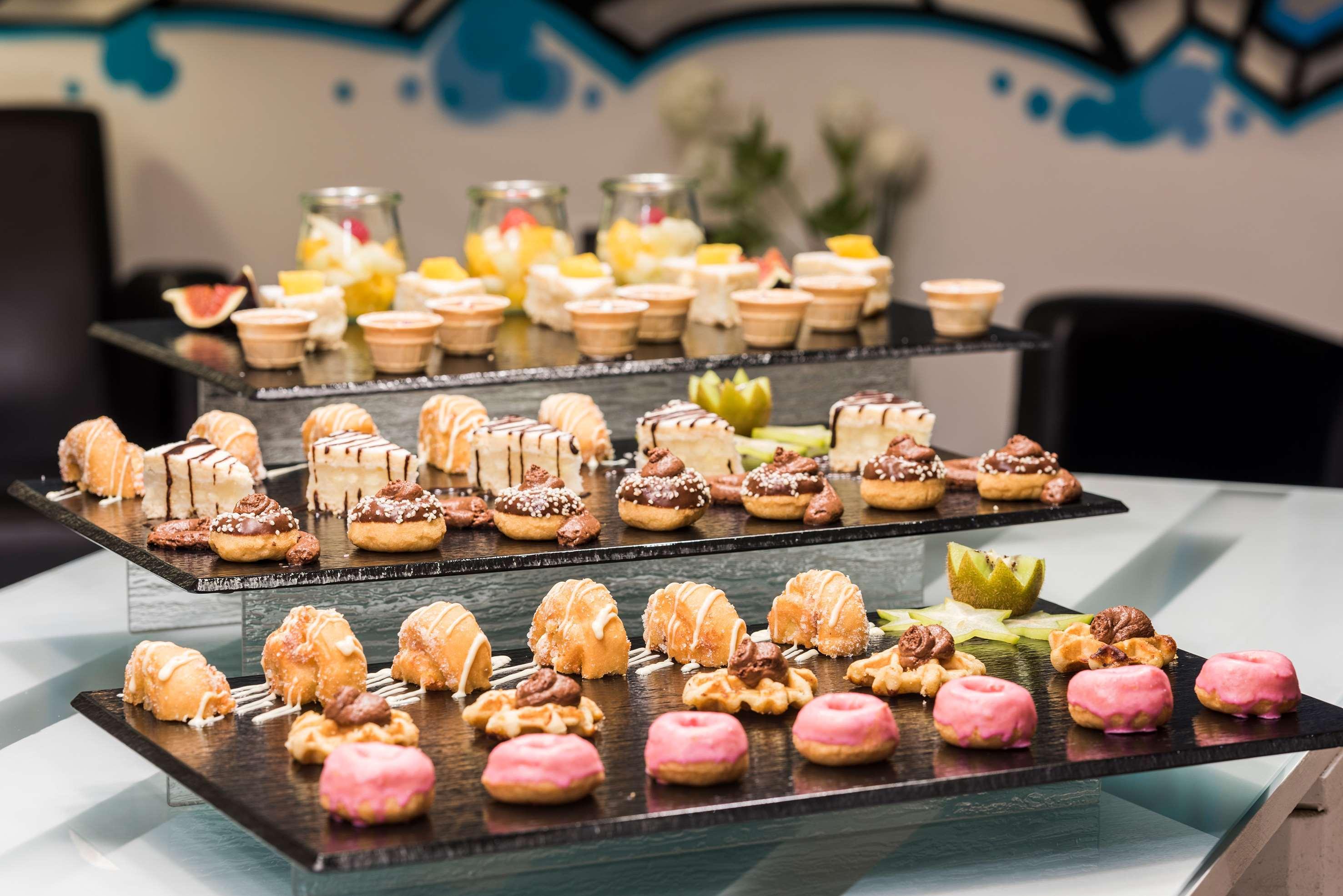 Hotel Oberhausen Neue Mitte Affiliated By Melia Facilities photo